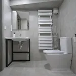 La Casa Amarilla