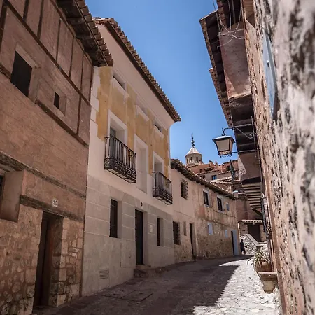 La Casa Amarilla アパート Albarracín