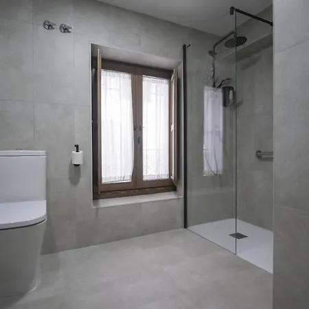 La Casa Amarilla アパート